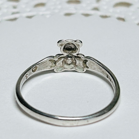 Sterling Silver Vintage Dainty Teddy Bear with Heart Ring, Size 5.5 - Picture 4 of 12